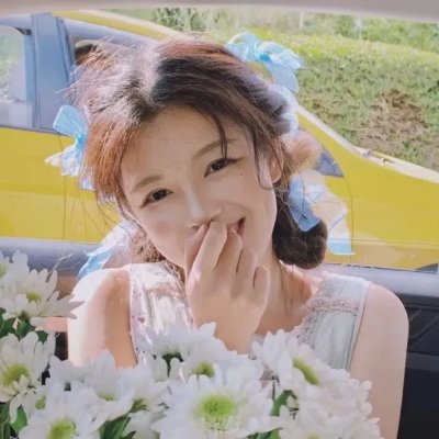 美女荒野逃亡